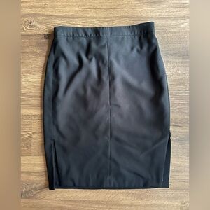 ✨ Dalia Collection Black Pencil Skirt ✨